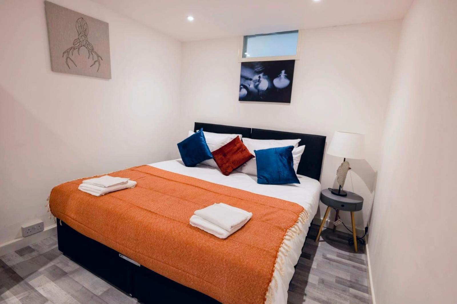 3 Bedroomflat-Free Parking-Wifi-Parking-8People London Exterior photo
